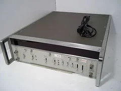 HP 3570A Network Analyzer 