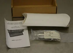 Mott GasShield POU-05-NSV1 NEW Applied Materials 4020-90076