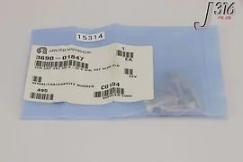 15314 APPLIED MATERIALS SCR CAP SKT HD 8-32 X 3/4L SST SLVR PLD (NEW) 3690-01847