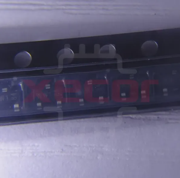 BAT54C-7-F Diodes Incorporated Schottky Diode Array SOT-23-3 30V 200mA