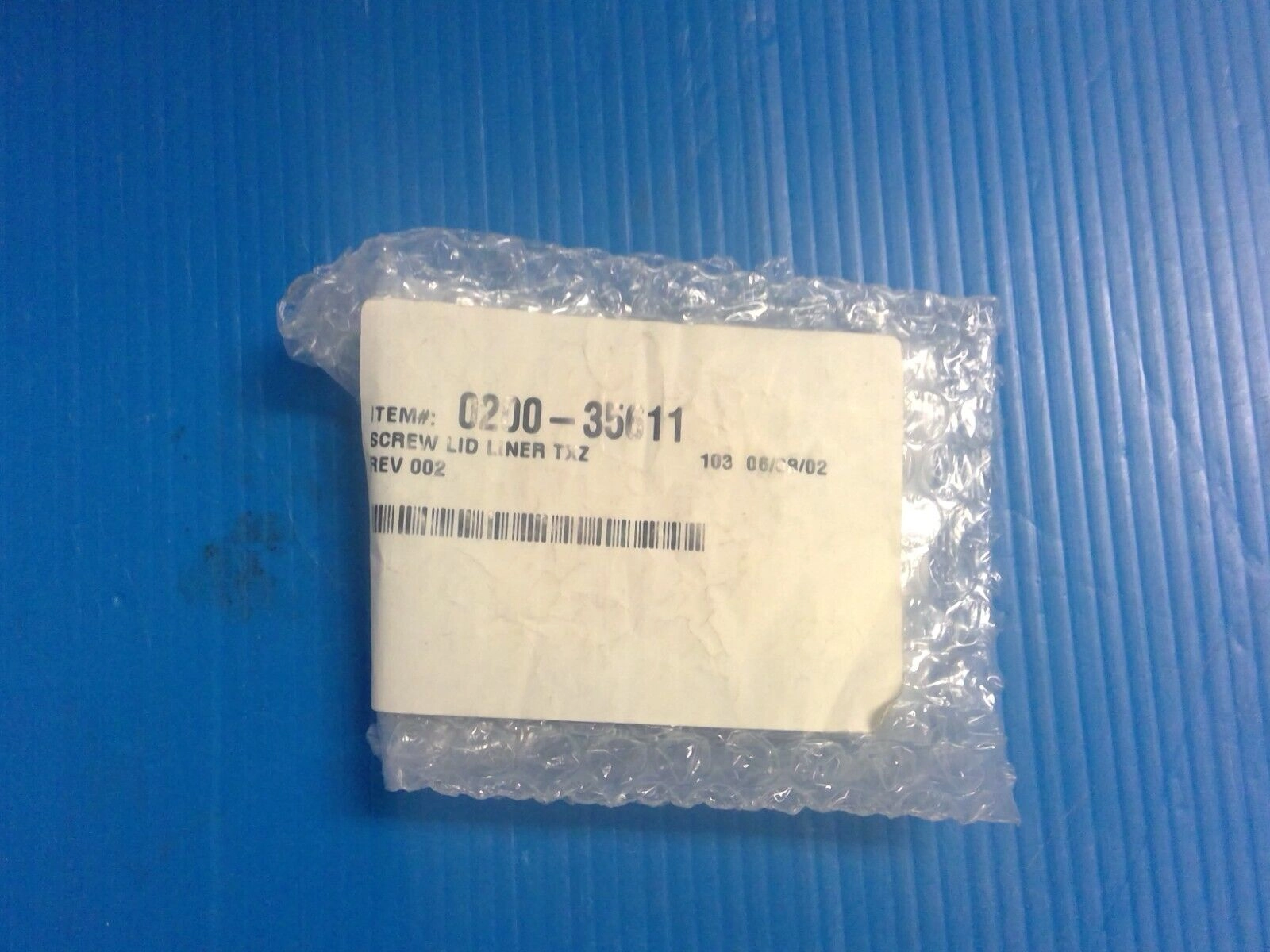 0200-35611, SCREW LID LINER TXZ