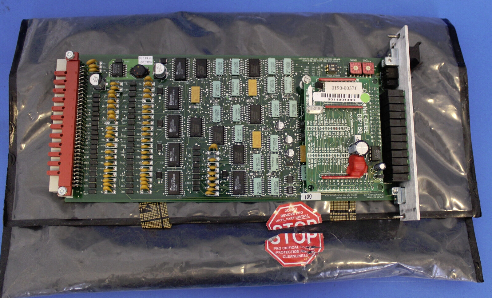 AMAT 0100-20453 DEVICENET Digital I/O PCB with 0190-00371 DEVICENET Cube DIP180