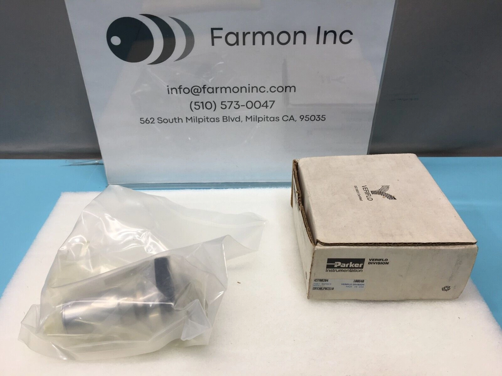 AMAT 3870-00452 Valve Pneumatic Diaphragm N/C 125PSIG 2Port Surface, 145927