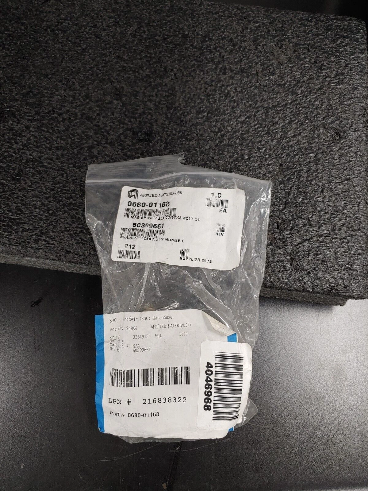 AMAT APPLIED MATERIALS 0680-01168 2P 240V 20A Bolt On MAG CB Circuit Breaker