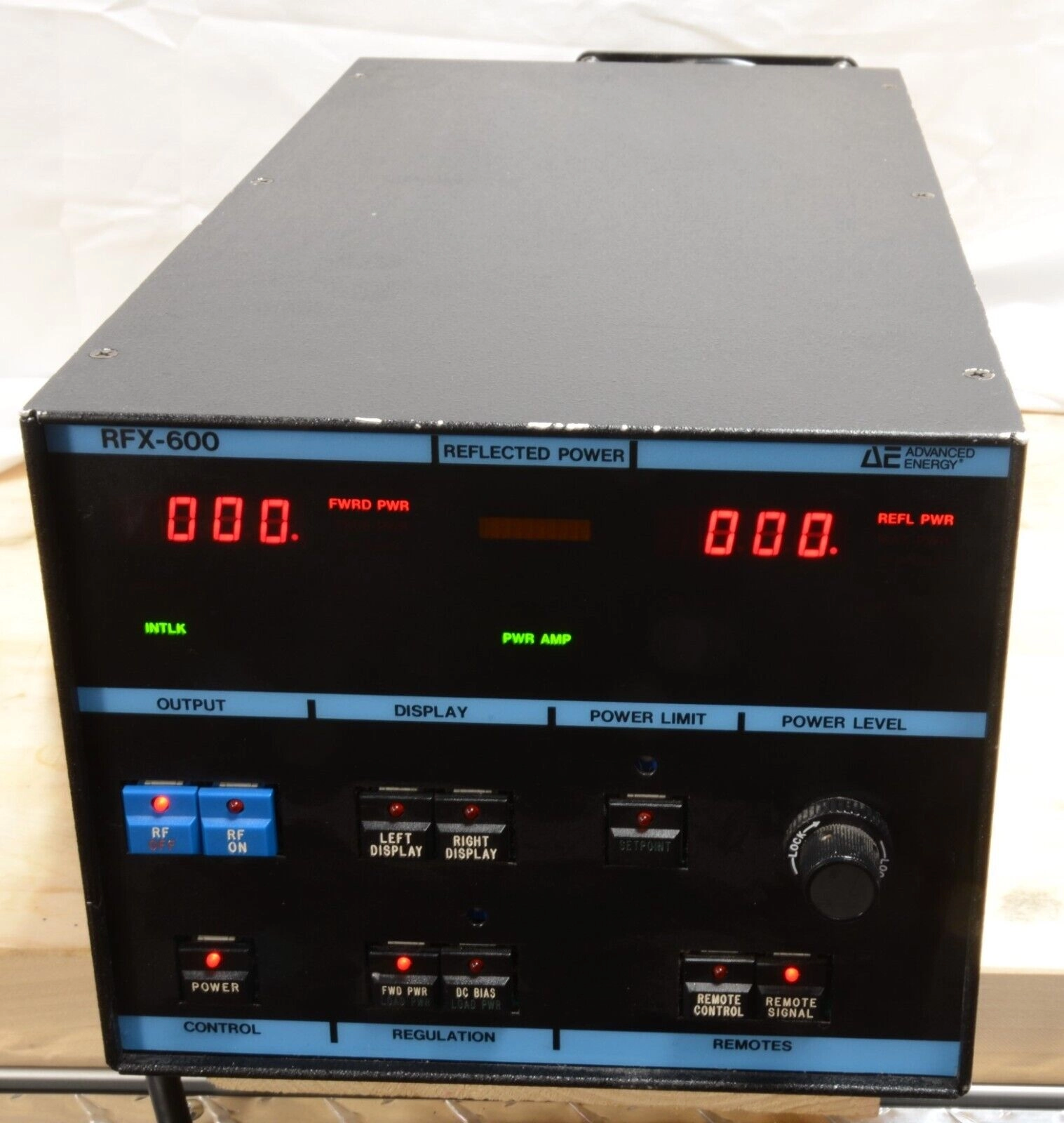 Advanced Energy AE RFX 600 RF Reflected Power Supply Generator PN 3155002