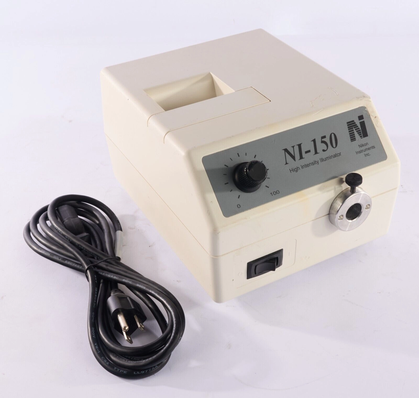 Nikon Ni-150 Fiber Optic Light Source + Power Cord Tested Working