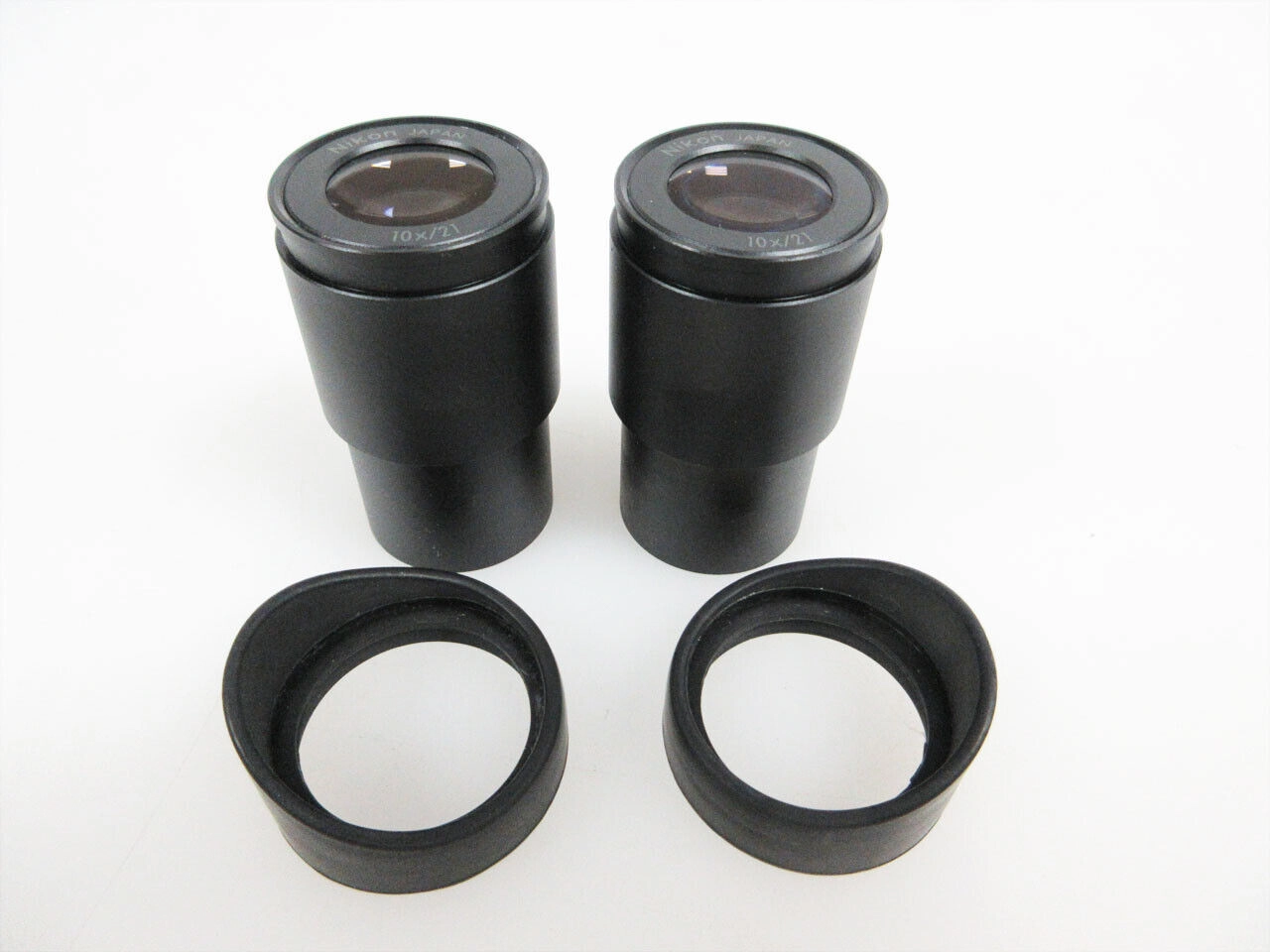 PAIR NIKON 10X/21 OPTICS MICROSCOPE EYEPIECE & SHIELD DIAMETER: 29.88mm