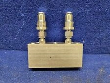 APPLIED MATERIALS SLIT VALVE 0021-87816 w/ Parker couplers NSS-372-6MA AMAT