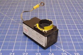 0010-00561 / AMAT EMISSION DETECTOR MODEL 8300R / APPLIED MATERIALS