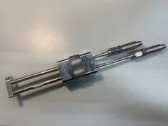 0190-36456 APPLIED MATERIALS FEETHRU, HELIUM DUAL ZONE 0040-61048 0050-08047