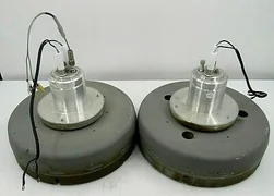 02-298157-00 (LOT OF 2) / HEATER BLOCK PEDESTAL / NOVELLUS