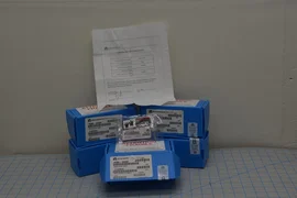 0200-20492 (LOT OF 5) /INSULATOR, RCPT, RIGID SUPPORT, VECTRA IMP ICE W/ CERTS