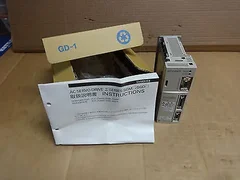 1 AMAT 0870-01011  (NIB) YASKAWA ELECTRIC SGDA-01AS  SERVO DRIVE