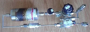 (1) Gatekeeper SS-500K-I-4R Inert Gas Purifier w/ Tescom + Parker Valve + 