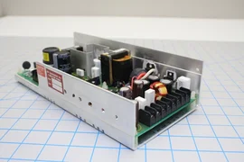 1140-01069 / POWER SUPPLY UNIVAL CONTROLLER / AMAT