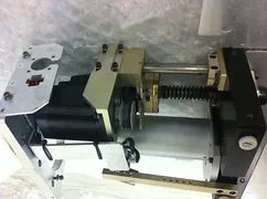 (116-0201) AMAT APPLIED MATERIALS 0010-13235 MOTORIZED LIFT ASSEMBY USED WORKING