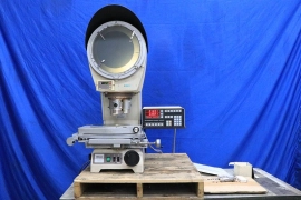 12"  Nikon V-12BD, QC2000 DRO, (3) LENSES, OPTICAL COMPARATOR, 8x6 STAGE WITH 11