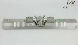 12983 APPLIED MATERIALS 300MM SPD SLIT VALVE DOOR CLAMP W/ 0021-25799 0041-07784