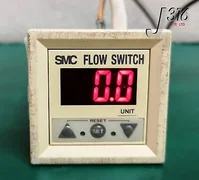 14733 SMC DIGITAL FLOW SWITCH, 24VDC, AMAT 0190-27669 PF2W330-A