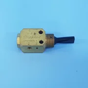 177-0303// AMAT APPLIED 3870-01788 VALVE POPPET 4WY TGL-ACT 120PSI [ASIS]