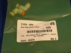 (2) Applied Materials 3300-02279 FTG TBG Elbow 1/8T X 1/8 MNPT 1 Touch QK Discon