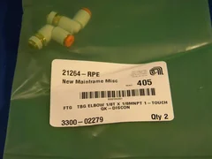 (2) Applied Materials 3300-02279 FTG TBG Elbow 1/8T X 1/8 MNPT 1 Touch QK Discon