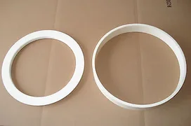 2 LAM 716-330915-001 REV. A / 716-030135-001 REV. 1 SEMICONDUCTOR CERAMIC RING 