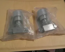 2 NEW NUPRO SS-6BK-10 HIGH PRESSURE VALVE