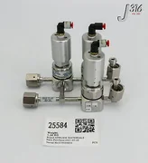 25584 APPLIED MATERIALS 4-WAY DIAPHRAGM MANIFOLD W/ 3X VALVE 0050-26106