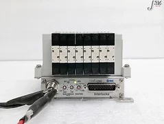 28464 SMC 8-SLOT PNUEMATIC MANF, CLSD CTR, AMAT 0190-13033 W/ EX160-SDN2 US22209