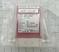 3030-01109 / MASS FLOW CONTROLLER SEC-4400R / AMAT