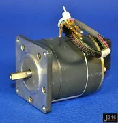 3167 VEXTA 5-PHASE STEPPING MOTOR, AMAT P/N: 0010-76317 A3723-9215