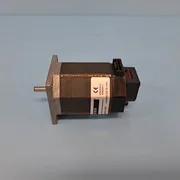 322-0103// AMAT APPLIED 1080-01204 MOTOR STEPPING 4.6A 1/4SHFT FLT 1.8DEG [USED]