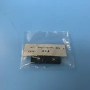 324-0201// AMAT APPLIED 0020-70138 STR RLF DELRIN 1.8IN BOTTOM 0.375R 180DE NEW