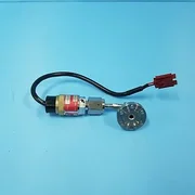 345-0102// AMAT APPLIED 0190-09132 (#1) SW, 15 HG, VCR-4 OPEN DECREAS USED