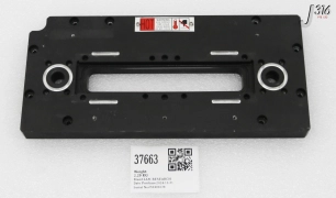 37663 LAM RESEARCH QTZ WINDOW CHAMBER PLATE 715-032012-004