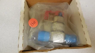3870-00028, AMAT, VALVE MNL DIAPH 3500PSI 1/4VCR-F/F LOTO 1/4TRN SS