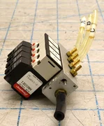 3870-02506 / VALVE ASSY PNEU EV 4 POS 24VDC 1-4T / APPLIED MATERIALS