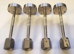 4 AMAT Applied Materials - 0050-75071 - Flanged Adapter - Swagelok 1/4" VCR