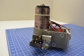 4B012-885 / PHOTO MULTIPLIER ASSEMBLY WITH BASE / NIKON