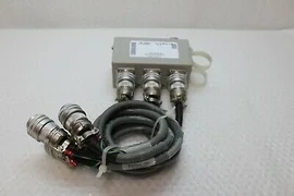 5545  CTI-Cryogenics 8135240G001 On-Board Splitter Box @ Tool