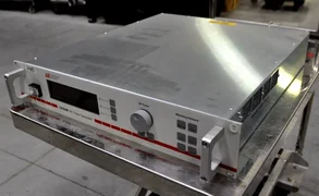 61300048 / CESAR RF POWER GENERATOR 230V 50-60HZ 4.6A DRESSLER / ADVANCED ENERGY