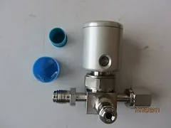 6LVV-DPCH3HP-C Novellus 3-Way Valve same a  6LV-DAC332P-C, NOVELLUS 22-109734-00