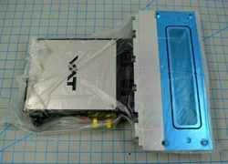 796-092557-001 / PNEUMATIC HIGH VACUUM 12" SLIT VALVE, VAT 02010-BA24-1001 / LAM