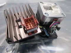 AMAT 0015-09077 Heatsink AMAT 0020-10000 Back Plate Throttle Drive, 104768