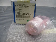 AMAT 0020-10308 BUSHING PLUG SILANE 200M, MEI-C-03001, AMAT 0020-03001, 104633