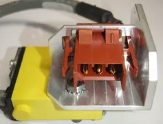 AMAT 0020-28315 &amp; 0090-20105 Sensor and Bracket Shutter Enclosure SM312CV2