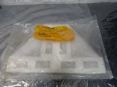 AMAT 0020-35962 BRACKET CONNECTOR CHAMBER COVER A,B, 113148