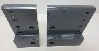 AMAT 0021-79453 & 0021-79454 MIRRA Brackets Applied Materials