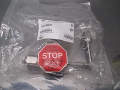 AMAT  0050-02557 FUJIKIN 316L-P, REV P1, VALVE, 109170